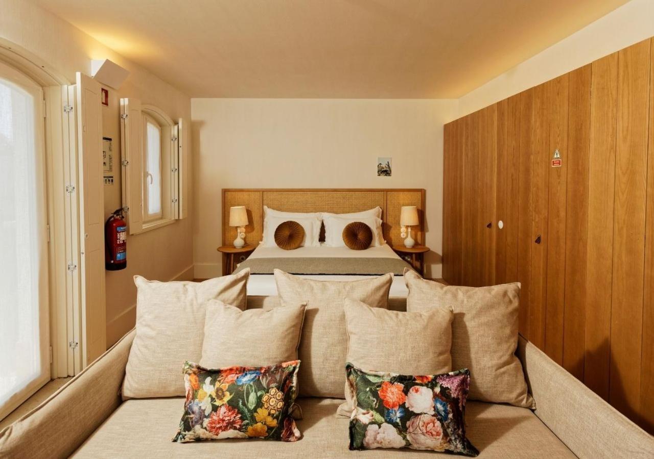 Montebelo Vista Alegre Ilhavo Hotel المظهر الخارجي الصورة A bedroom at the hotel