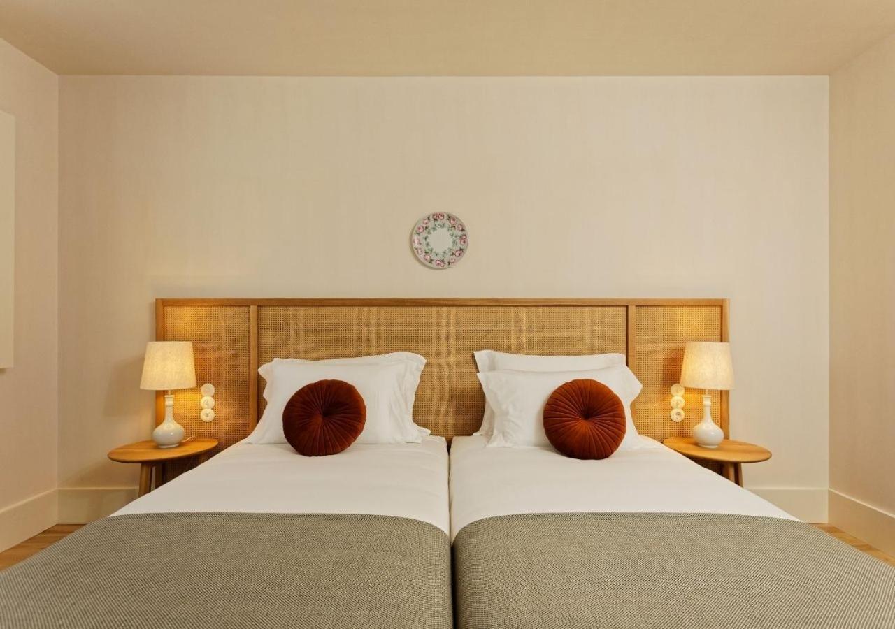 Montebelo Vista Alegre Ilhavo Hotel المظهر الخارجي الصورة A room at the hotel